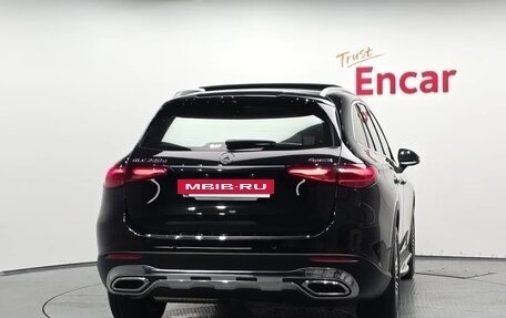 Mercedes-Benz GLC, 2023 год, 5 800 000 рублей, 4 фотография