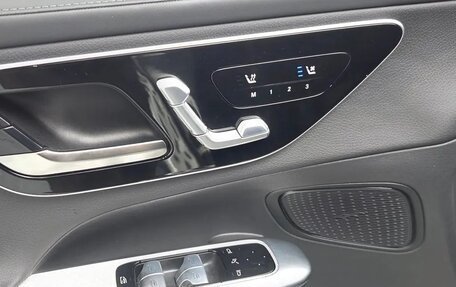 Mercedes-Benz GLC, 2023 год, 5 800 000 рублей, 20 фотография