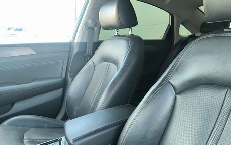 Hyundai Sonata VII, 2019 год, 1 749 000 рублей, 13 фотография