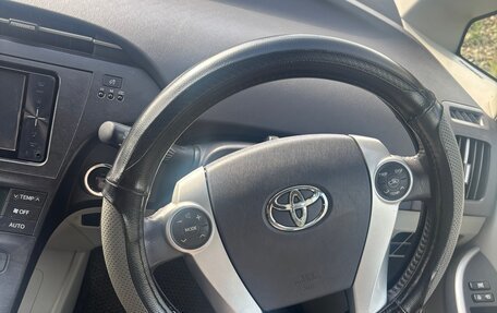 Toyota Prius, 2010 год, 1 100 000 рублей, 7 фотография