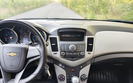 Chevrolet Cruze II, 2012 год, 780 000 рублей, 8 фотография