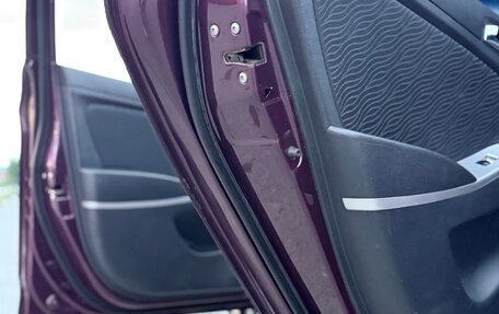 Hyundai Solaris II рестайлинг, 2011 год, 800 000 рублей, 14 фотография