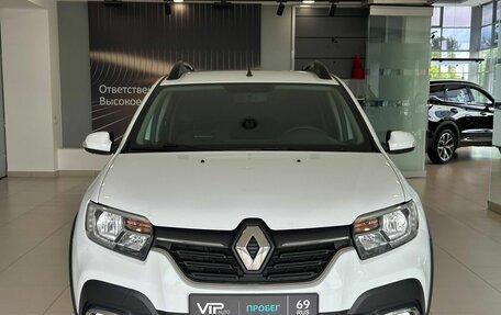 Renault Sandero II рестайлинг, 2021 год, 1 325 000 рублей, 2 фотография