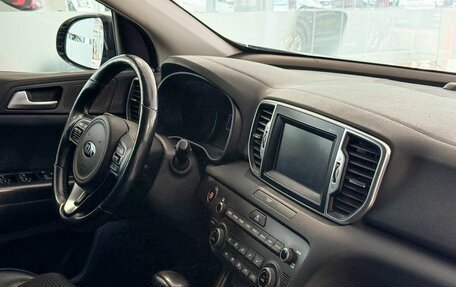 KIA Sportage IV рестайлинг, 2018 год, 1 897 000 рублей, 8 фотография