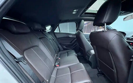 Mazda CX-4, 2023 год, 1 930 100 рублей, 18 фотография