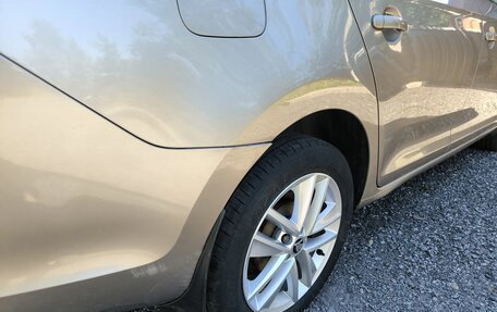 Skoda Rapid I, 2018 год, 1 150 000 рублей, 14 фотография