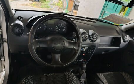 Dacia Logan I, 2006 год, 320 000 рублей, 4 фотография