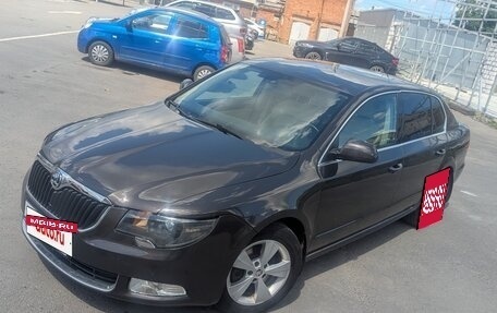 Skoda Superb III рестайлинг, 2009 год, 1 020 000 рублей, 3 фотография