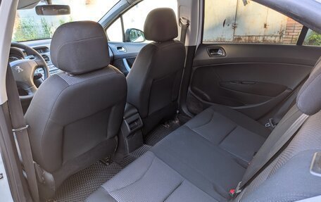Peugeot 408 I рестайлинг, 2013 год, 620 000 рублей, 10 фотография