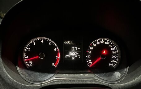 Volkswagen Polo VI (EU Market), 2018 год, 905 000 рублей, 11 фотография