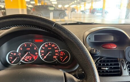 Peugeot 206, 2006 год, 250 000 рублей, 13 фотография
