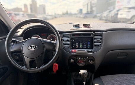 KIA Rio II, 2011 год, 650 000 рублей, 7 фотография