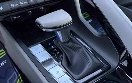 Hyundai Elantra, 2023 год, 1 710 000 рублей, 11 фотография