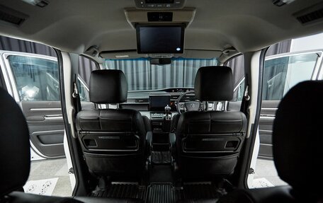 Honda Stepwgn IV, 2019 год, 2 250 000 рублей, 13 фотография