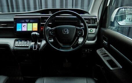 Honda Stepwgn IV, 2019 год, 2 250 000 рублей, 22 фотография
