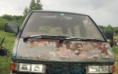 Nissan Largo III (W30), 1992 год, 50 000 рублей, 1 фотография