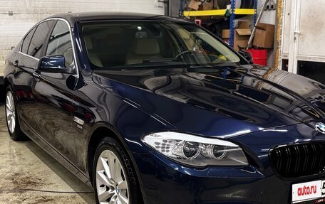 BMW 5 серия, 2012 год, 2 200 000 рублей, 4 фотография