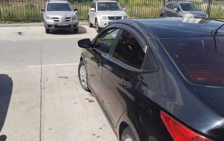 Hyundai Solaris II рестайлинг, 2012 год, 700 000 рублей, 4 фотография