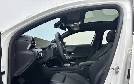 Mercedes-Benz A-Класс, 2022 год, 2 163 500 рублей, 7 фотография