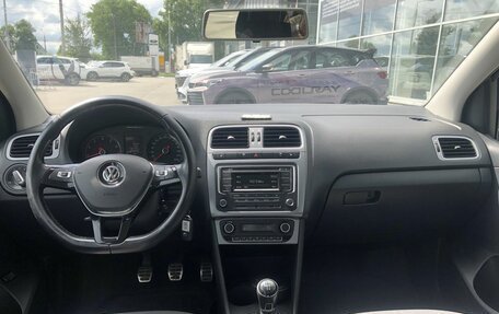 Volkswagen Polo VI (EU Market), 2016 год, 1 150 000 рублей, 10 фотография