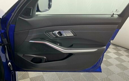 BMW 3 серия, 2021 год, 4 099 000 рублей, 28 фотография