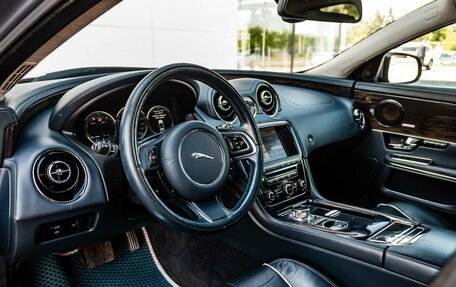 Jaguar XJ IV (X351), 2012 год, 1 840 000 рублей, 12 фотография