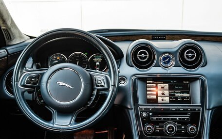Jaguar XJ IV (X351), 2012 год, 1 840 000 рублей, 15 фотография