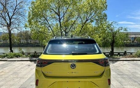 Volkswagen T-Roc I, 2022 год, 1 650 000 рублей, 7 фотография