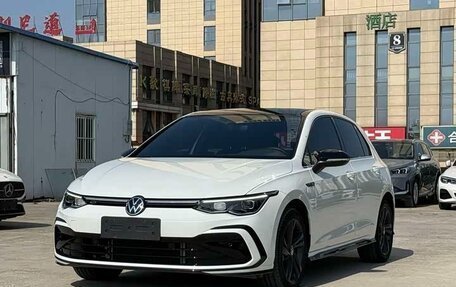 Volkswagen Golf VIII, 2023 год, 1 600 444 рублей, 3 фотография
