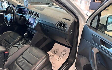 Volkswagen Tiguan II, 2020 год, 2 899 999 рублей, 12 фотография