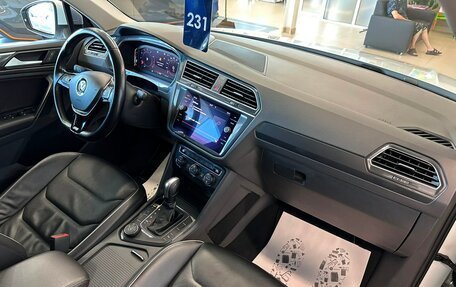 Volkswagen Tiguan II, 2020 год, 2 899 999 рублей, 13 фотография