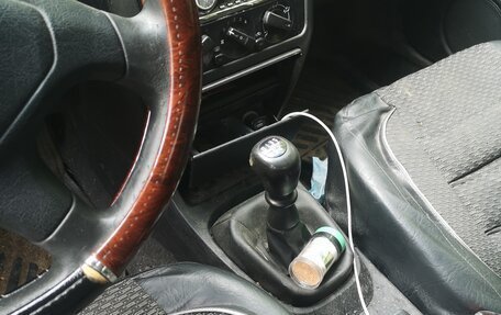 Mitsubishi Carisma I, 2003 год, 105 000 рублей, 8 фотография
