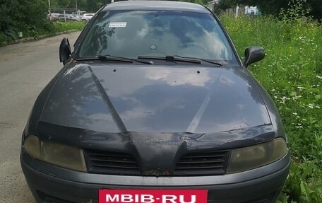Mitsubishi Carisma I, 2003 год, 105 000 рублей, 10 фотография