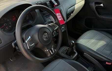 Volkswagen Polo VI (EU Market), 2012 год, 525 000 рублей, 11 фотография