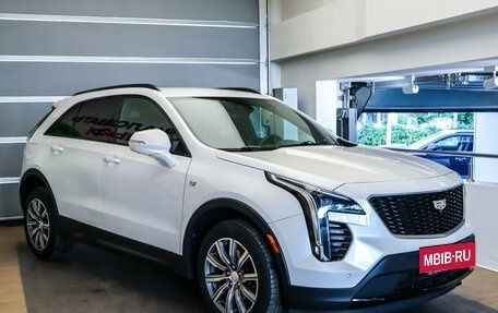 Cadillac XT4 I, 2021 год, 3 250 000 рублей, 3 фотография