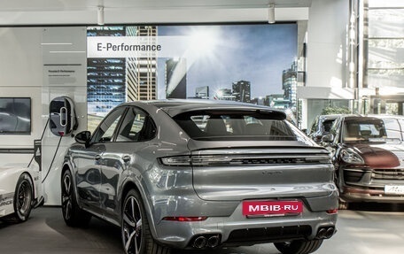 Porsche Cayenne III, 2026 год, 21 490 000 рублей, 5 фотография