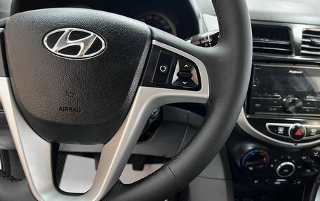 Hyundai Solaris II рестайлинг, 2012 год, 695 000 рублей, 15 фотография