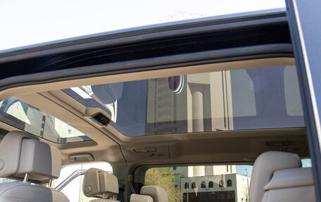 Volkswagen Multivan, 2025 год, 13 390 000 рублей, 8 фотография