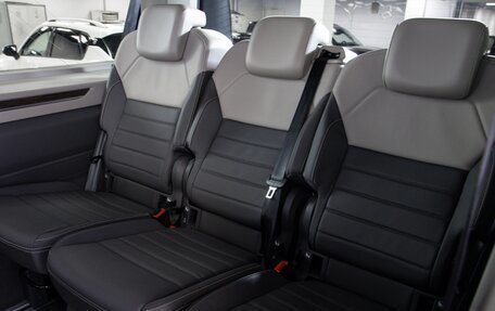 Volkswagen Multivan, 2025 год, 13 390 000 рублей, 11 фотография