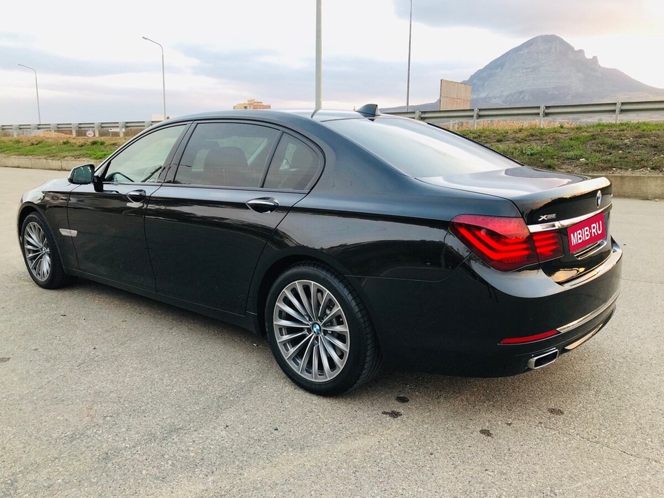 BMW 7 серия F01-F04 рестайлинг, 2014 год, 670 000 рублей, 10 фотография