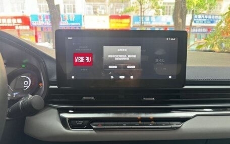 Geely Emgrand, 2022 год, 1 100 000 рублей, 17 фотография
