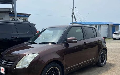 Suzuki Swift III, 2010 год, 700 000 рублей, 4 фотография