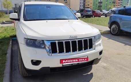 Jeep Grand Cherokee, 2012 год, 1 250 000 рублей, 2 фотография