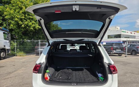 Volkswagen Tiguan II, 2019 год, 3 650 000 рублей, 7 фотография