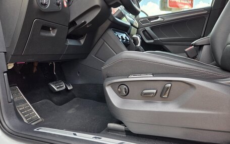 Volkswagen Tiguan II, 2019 год, 3 650 000 рублей, 15 фотография