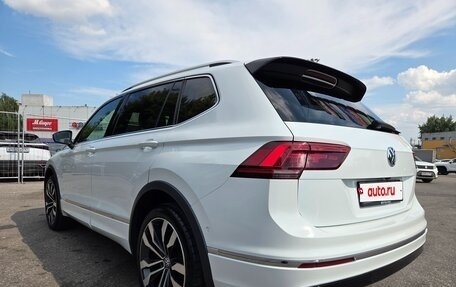 Volkswagen Tiguan II, 2019 год, 3 650 000 рублей, 5 фотография