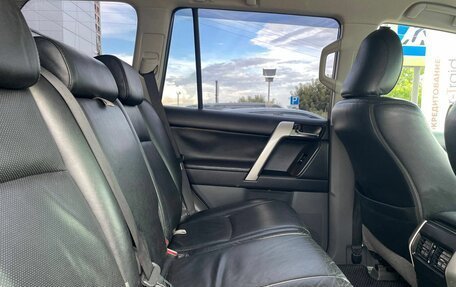 Toyota Land Cruiser Prado 150 рестайлинг 2, 2010 год, 2 750 000 рублей, 19 фотография