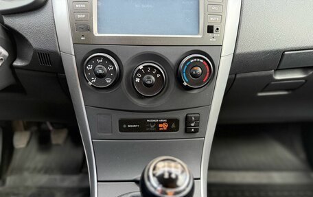 Toyota Corolla, 2011 год, 890 000 рублей, 10 фотография