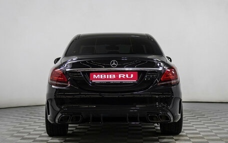 Mercedes-Benz C-Класс, 2018 год, 2 749 585 рублей, 7 фотография