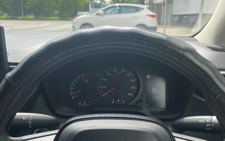 Toyota Corolla, 2019 год, 1 850 000 рублей, 4 фотография